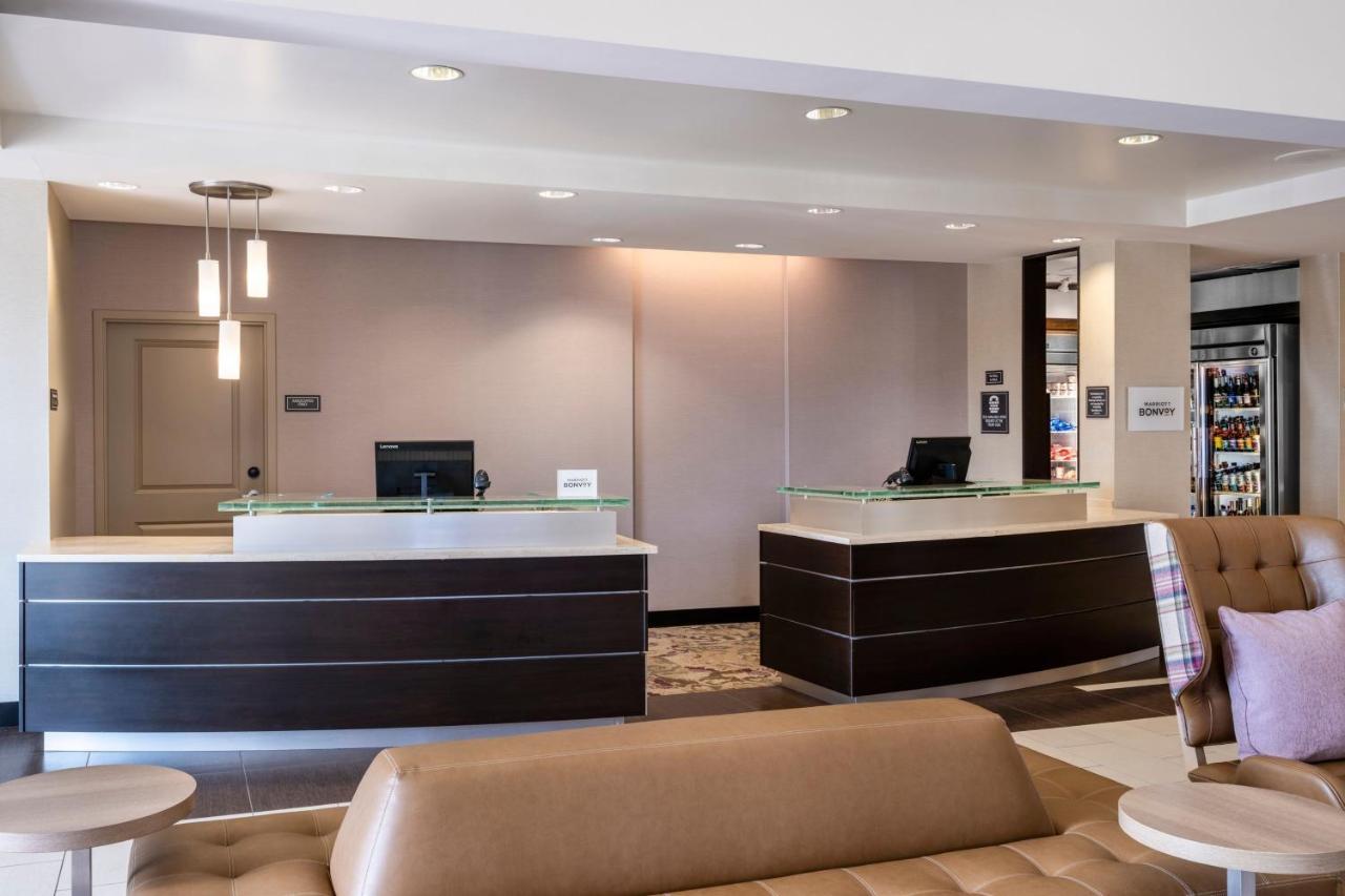 Residence Inn By Marriott Bloomington Exterior foto