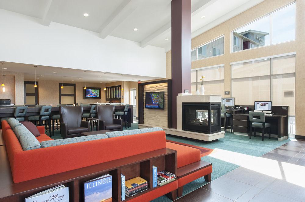 Residence Inn By Marriott Bloomington Exterior foto